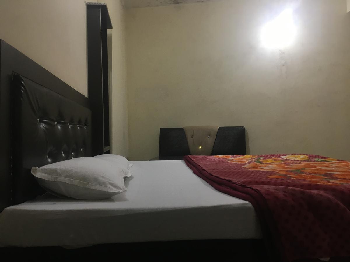 Oyo 12976 Hotel New Fiza Dżammu Zewnętrze zdjęcie