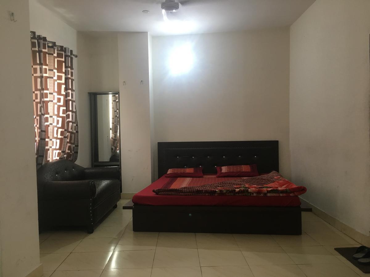 Oyo 12976 Hotel New Fiza Dżammu Zewnętrze zdjęcie