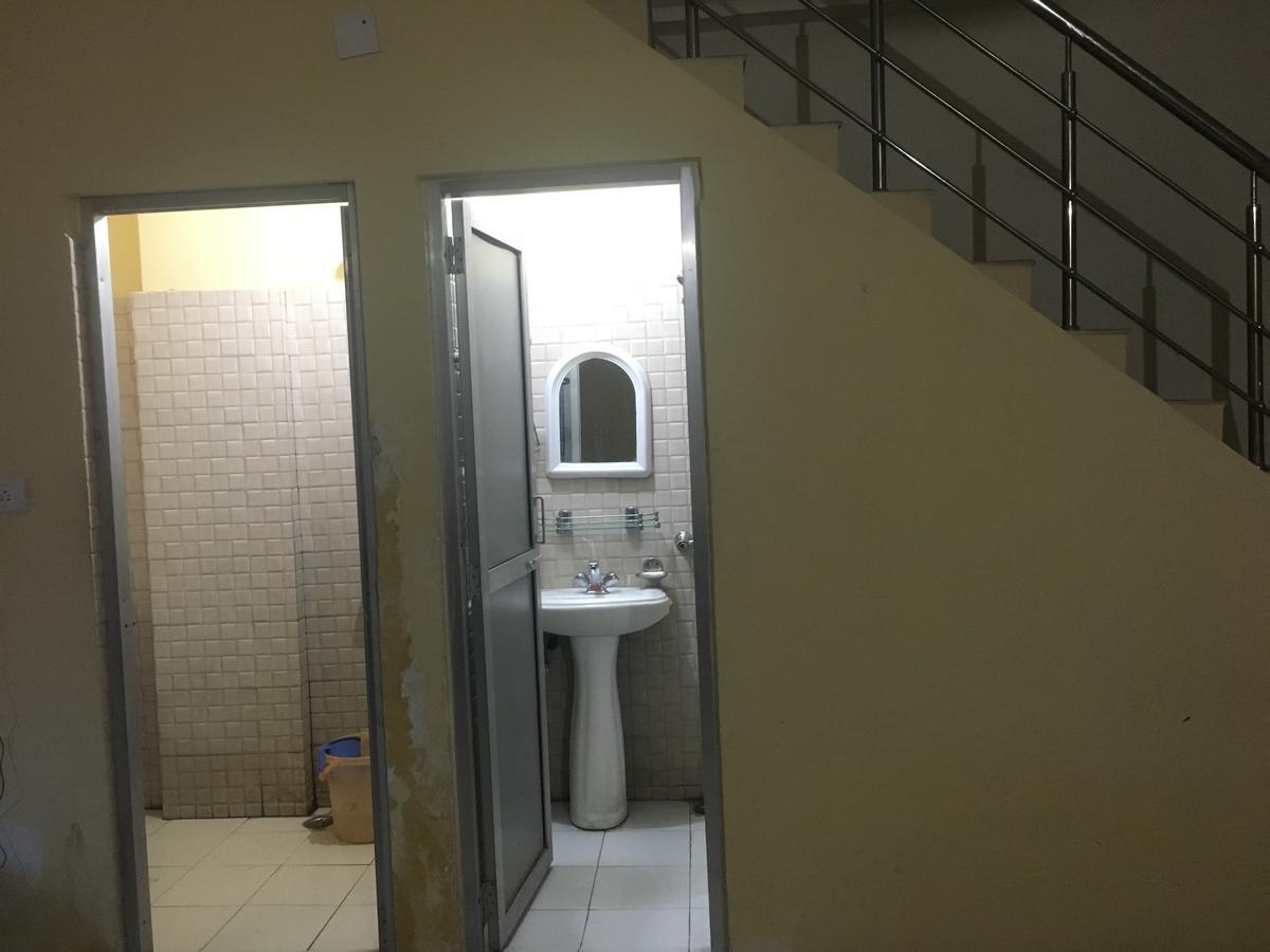 Oyo 12976 Hotel New Fiza Dżammu Zewnętrze zdjęcie