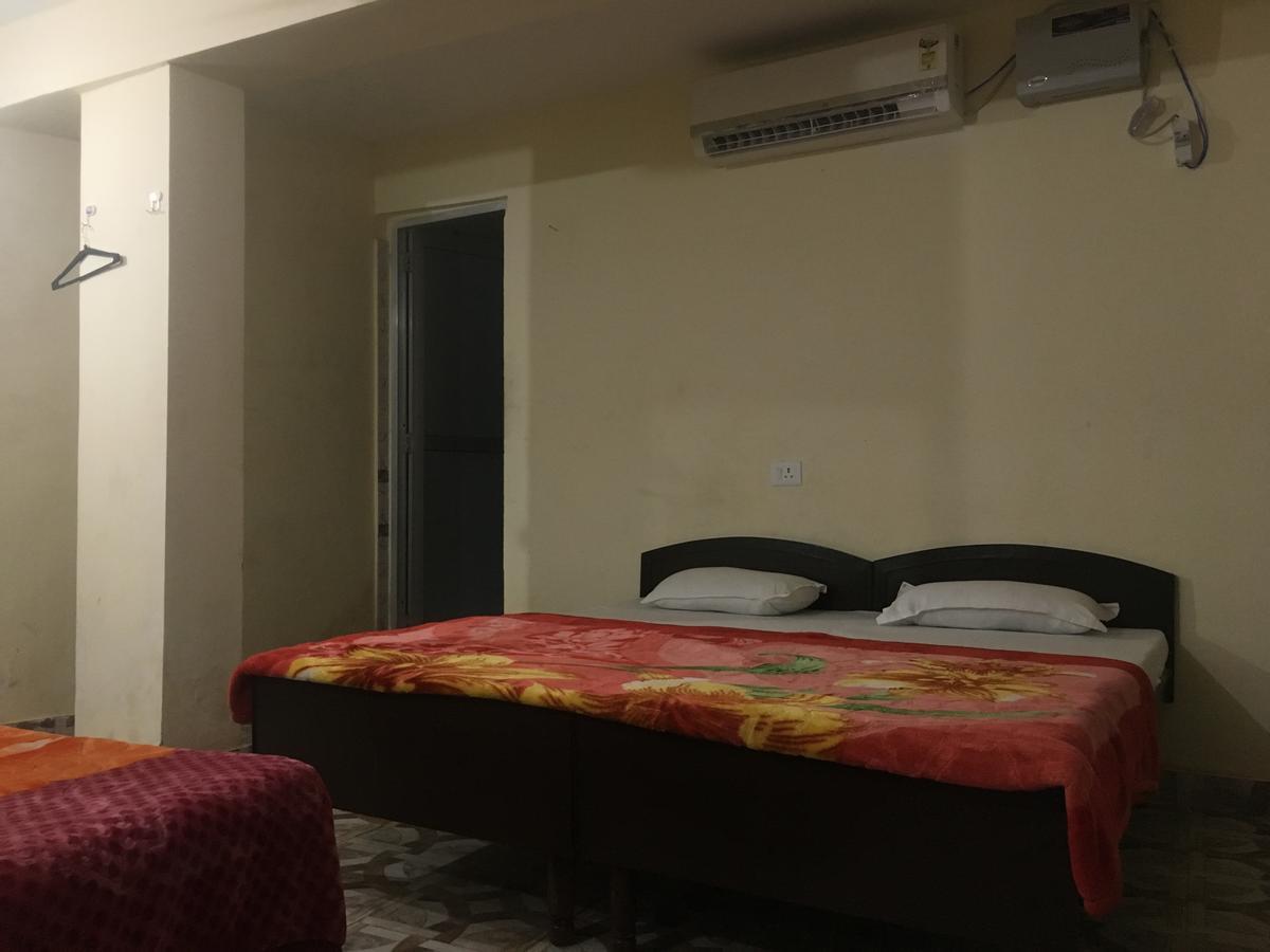 Oyo 12976 Hotel New Fiza Dżammu Zewnętrze zdjęcie