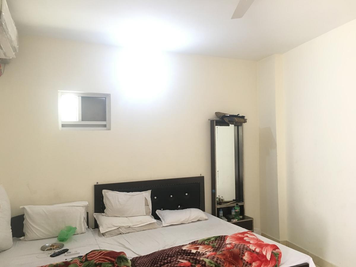 Oyo 12976 Hotel New Fiza Dżammu Zewnętrze zdjęcie