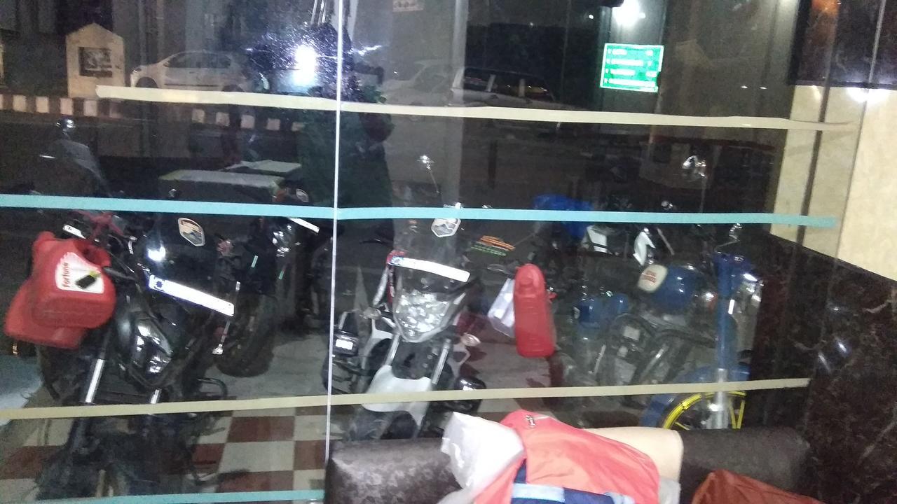 Oyo 12976 Hotel New Fiza Dżammu Zewnętrze zdjęcie